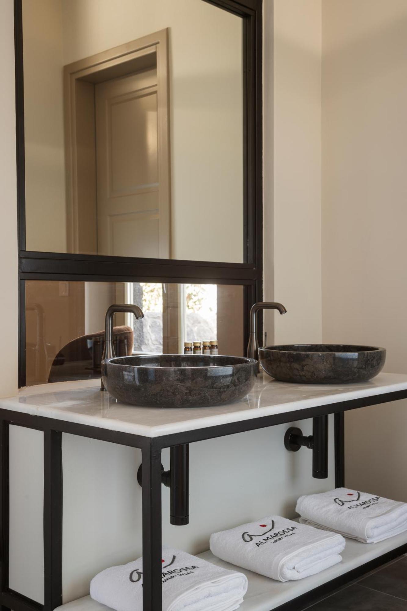 Almarossa Luxury Villas Vourvoulos ภายนอก รูปภาพ